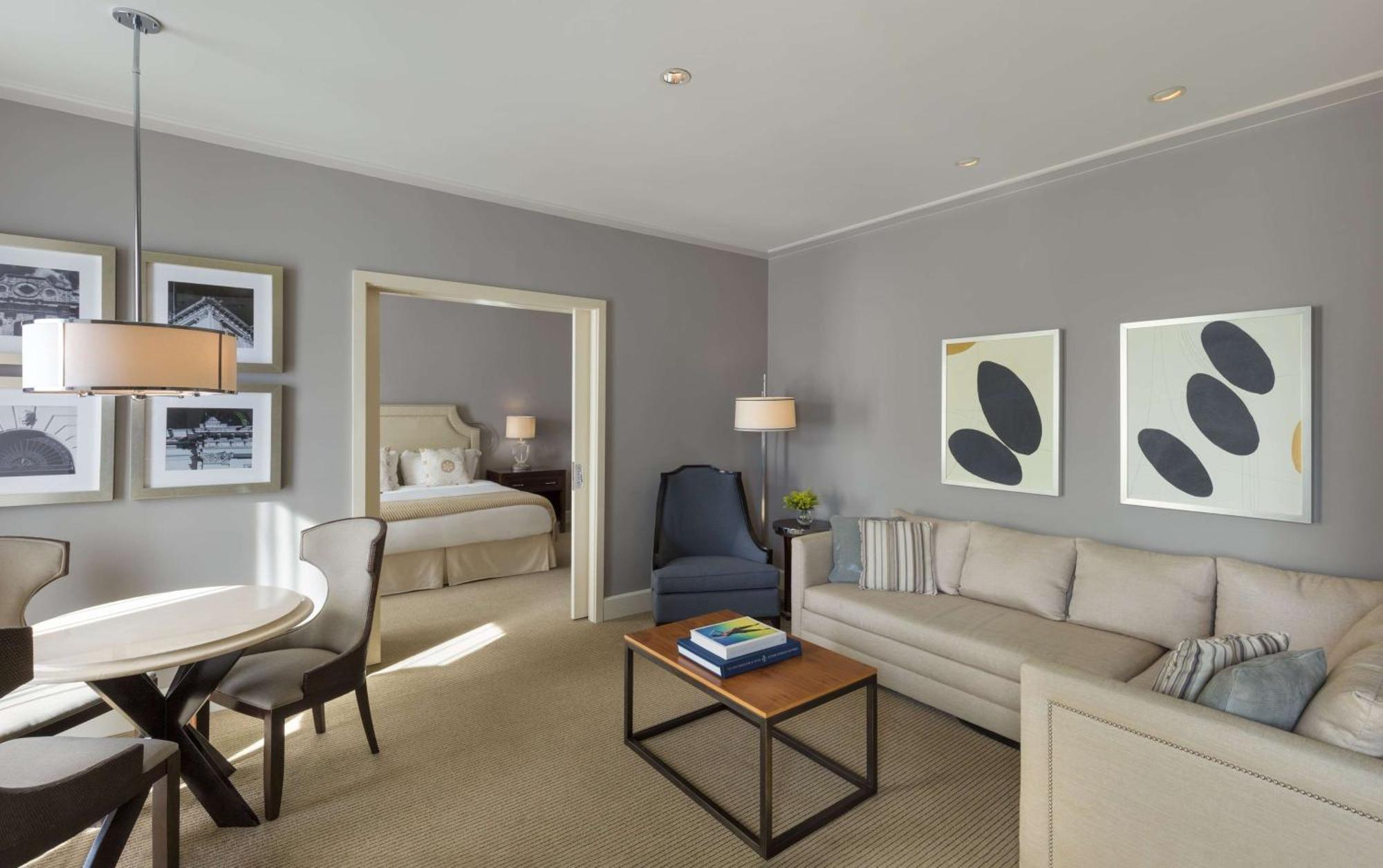 Bristol Panama, A Registry Collection Hotel Экстерьер фото A typical suite at the Ritz-Carlton