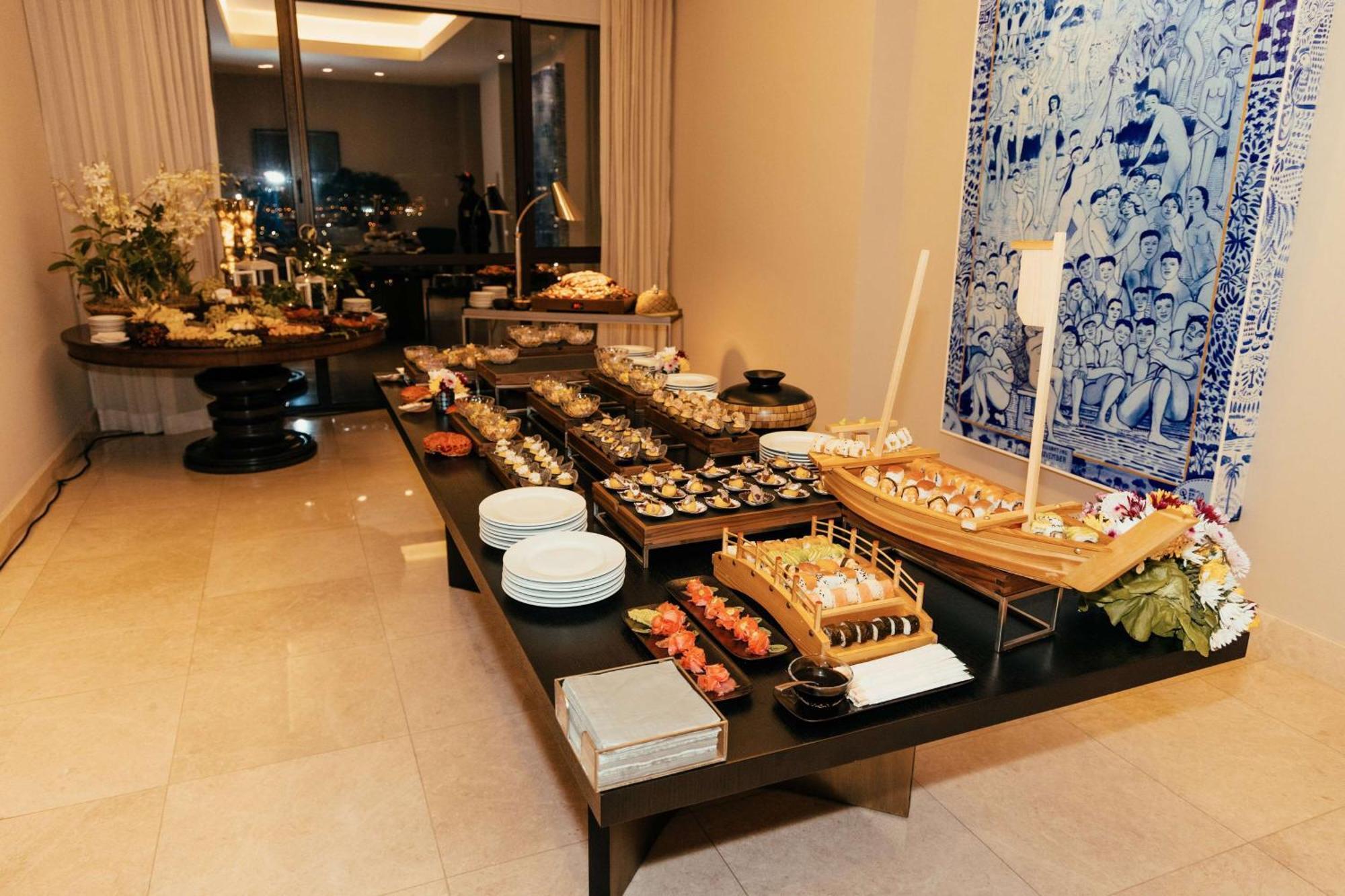 Bristol Panama, A Registry Collection Hotel Экстерьер фото A buffet at a hotel